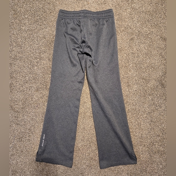 Under Armour grey warm athletic pants size x-small in great condition - Picture 3 of 4